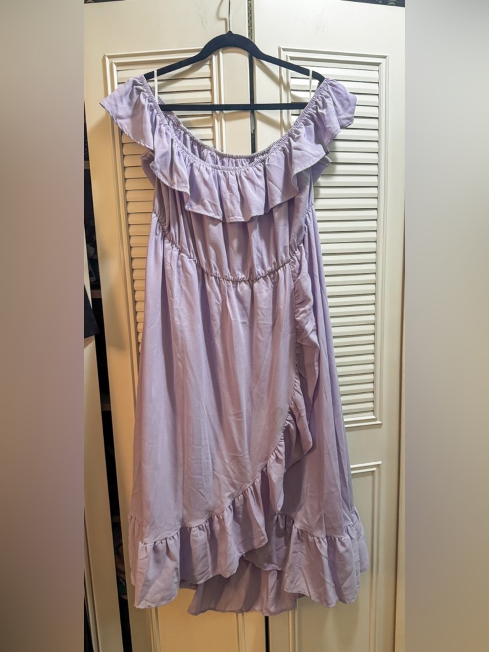 Lavender Off-the-Shoulder Dress – Ruffle, Flowy, Feminine